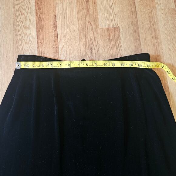 Liz Claiborne Black Velvet Maxi Skirt - Picture 3 of 5